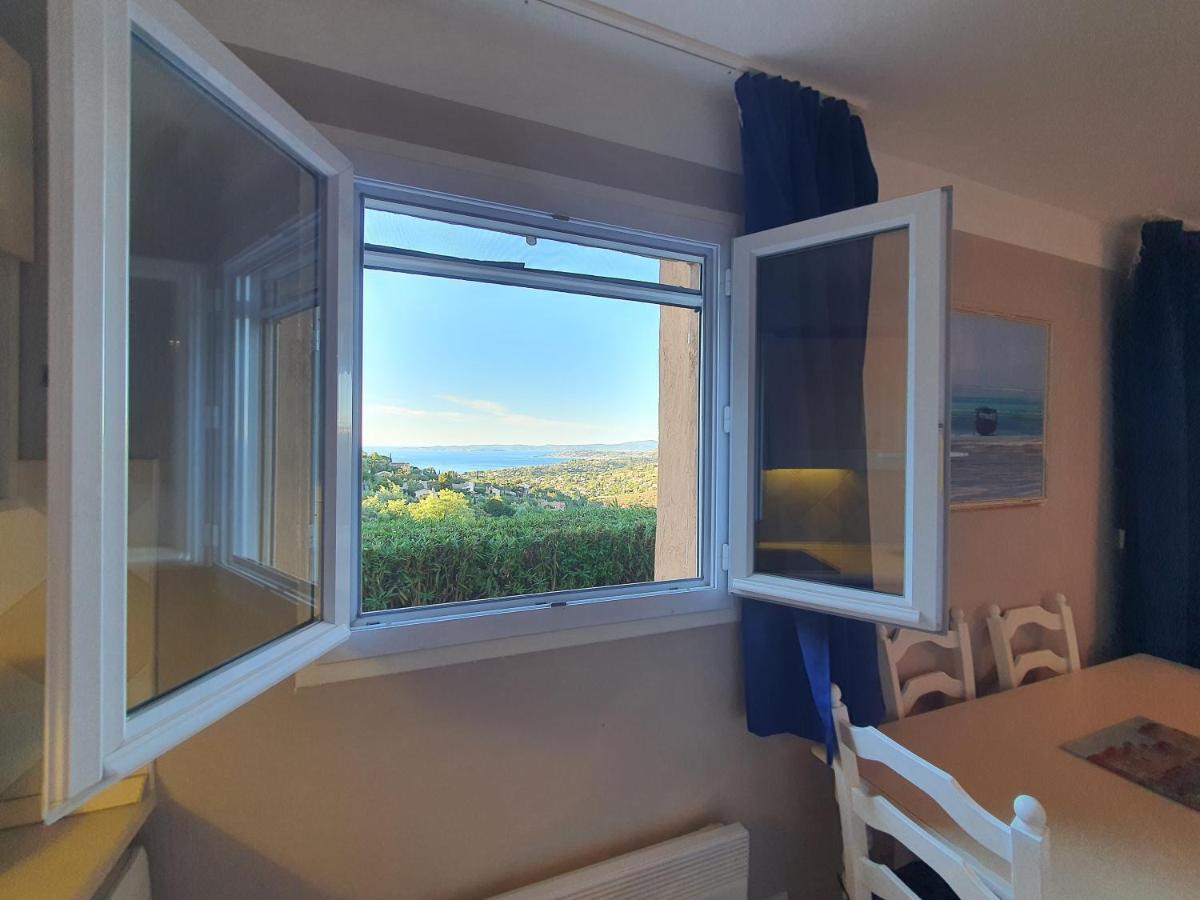 Les Issambres Appart 6 Pers Grande Terrasse Superbe Vue Mer Et Golfe De Saint Tropez, Piscine Exteriér fotografie